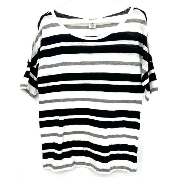 Workshop Republic Clothing size Small black white striped short sleeve‎ t-shirt - Picture 1 of 3